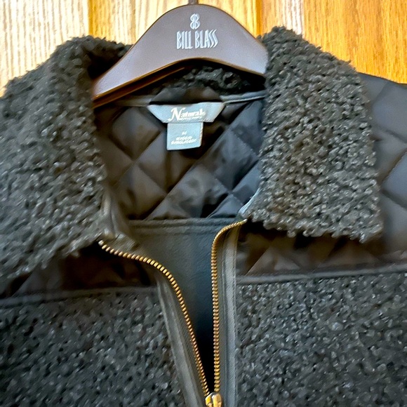 Short Fall Coat - Picture 2 of 2